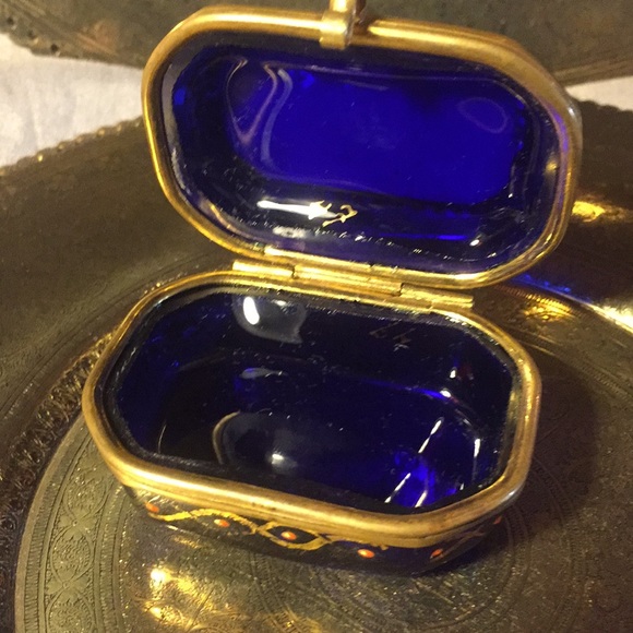 Vintage 19th century hand painted makeup/snuff box - Picture 6 of 8